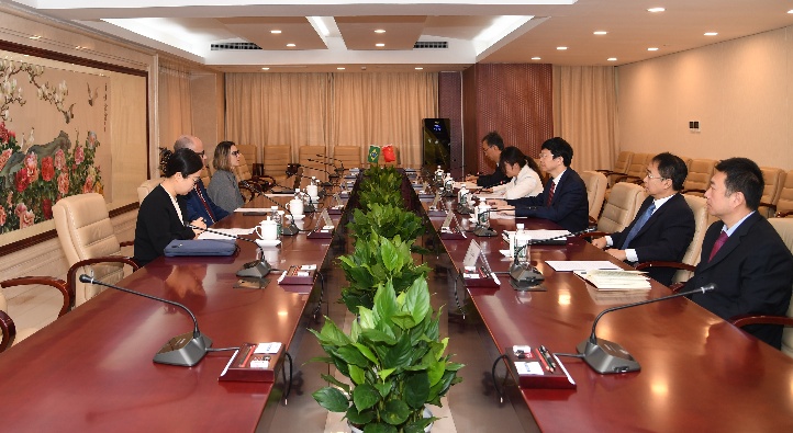 1729499799606049806.jpg 外事活动_副本.jpg